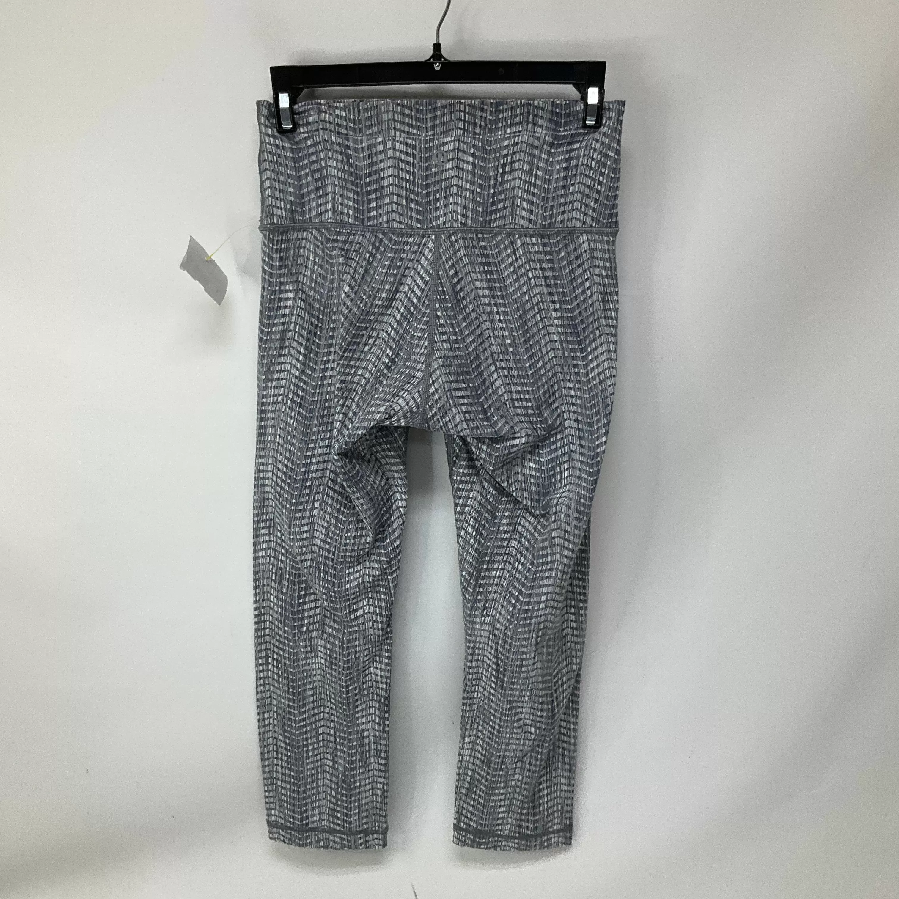 Athletic Leggings Capris By Lululemon In Grey, Size: 6