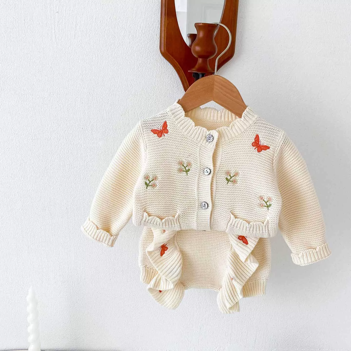 Baby Kid Girls Flower Butterfly Embroidered Sweaters And Shorts Wholesale 23101959