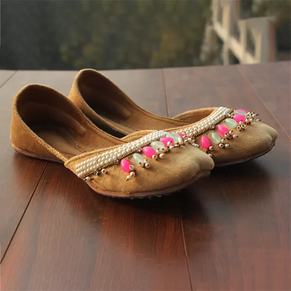 Fawn Fancy Khussa for girls