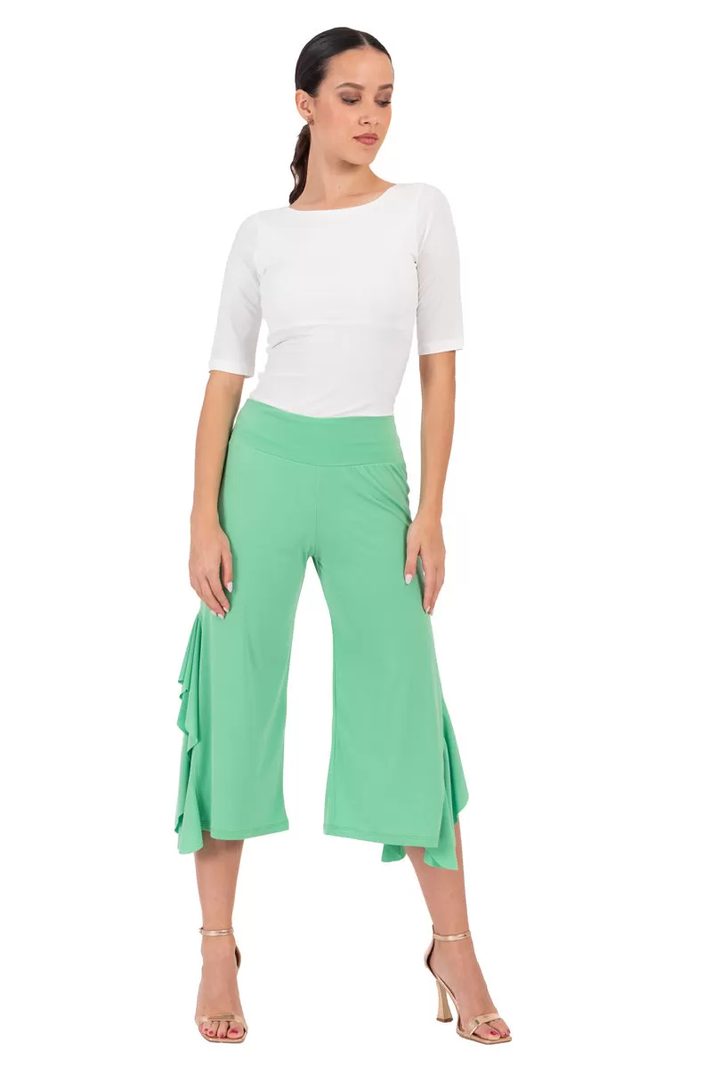 Side Ruffled Capri Pants